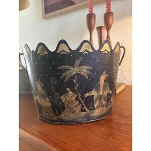 CHINOISERIE TOLE HAND-PAINTED METAL JARDINIERE PLANTER Black